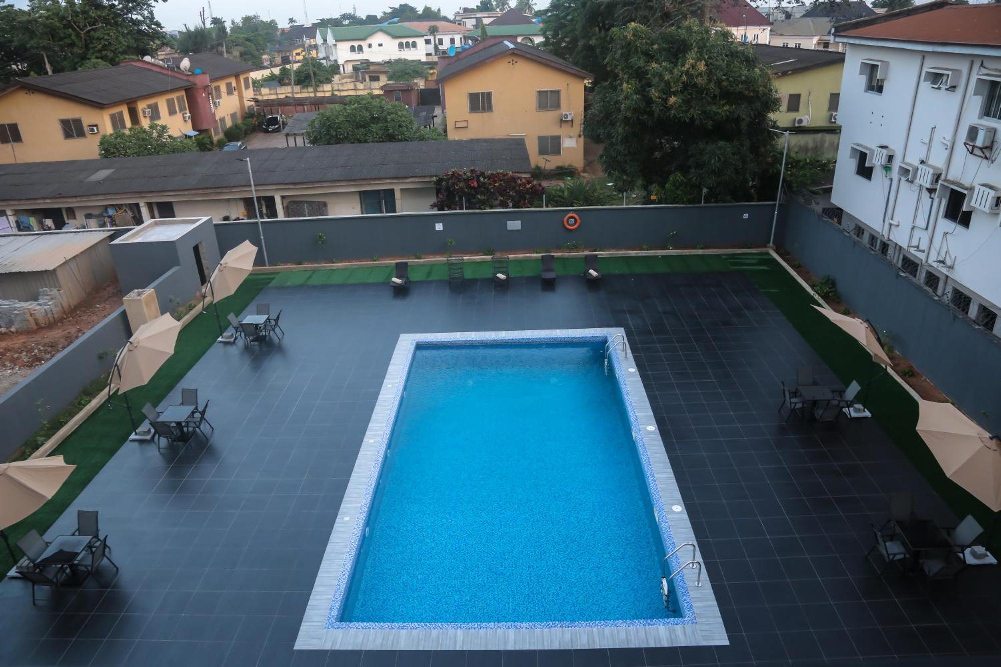 Bon Hotel Ikeja Residence Exterior foto